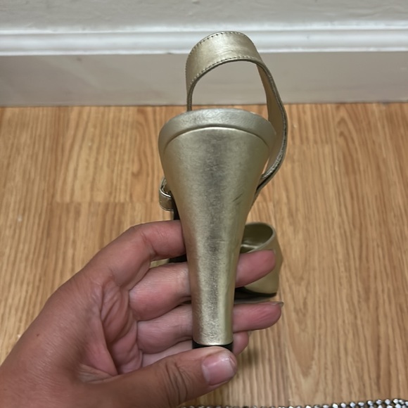 Vintage MARC JACOBS gold heels. Size 39.5 - Picture 3 of 10